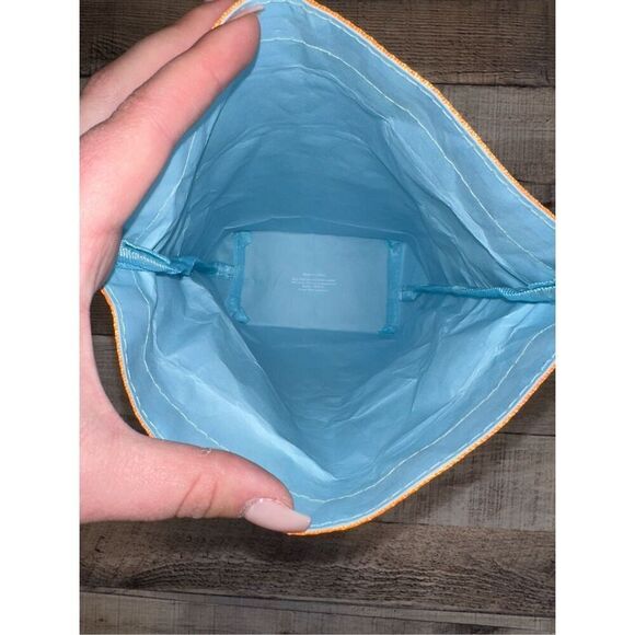 Drunk Elephant Recycled Natural Wood Travel Skincare Makeup Earth Friendly Bag - Picture 5 of 9